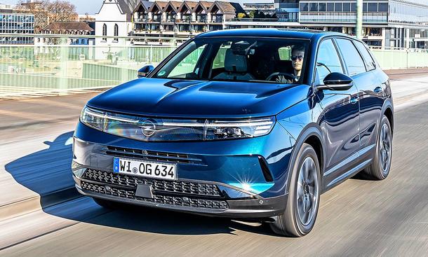 Opel Grandland Hybrid 48V
