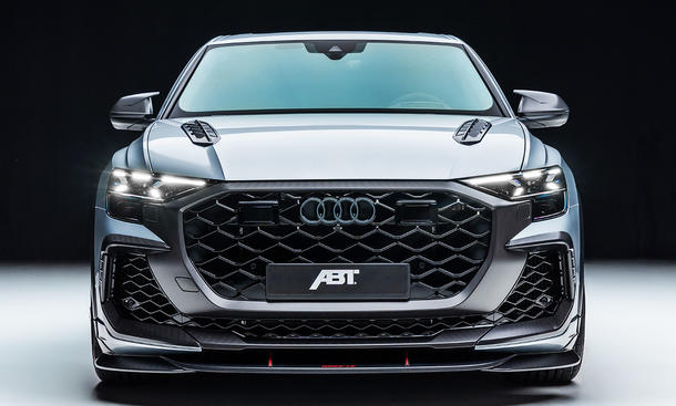 Man sieht den Abt RSQ8 Legacy Edition von vorne.