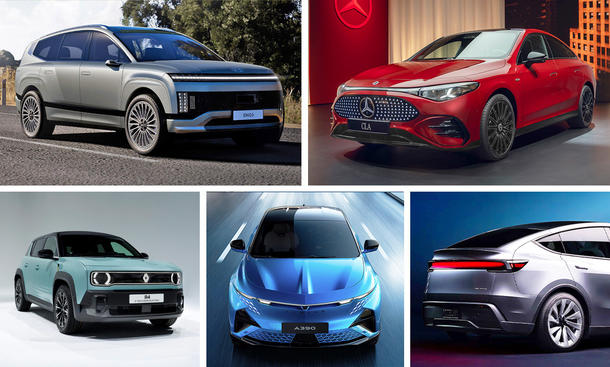 Eine Collage zeigt fünf wichtige Elektroauto-Neuheiten für 2025: Hyundai Ioniq 9 (oben links), Mercedes CLA (oben rechts), Renault 5 (unten links), Alpina A390 (unten Mitte) und Tesla Model Y Facelift.