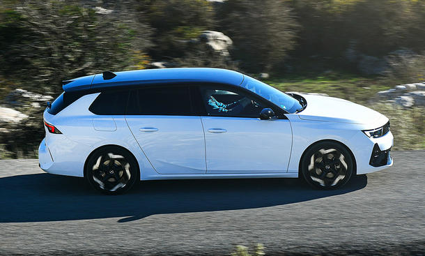 Opel Astra Sports Tourer GSe (2023)