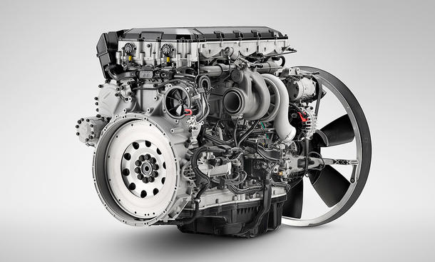Scania Super 11 - Scania Der Scania Super 11-Motor vor weißem Hintergrund.
