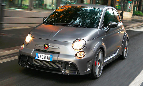 Abarth 695 Biposto