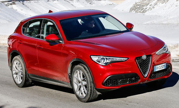 Neuer Alfa Romeo Stelvio (2017)