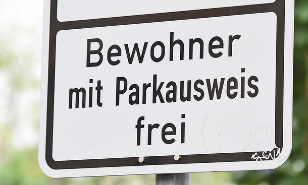 Gericht kippt Bewohnerparkausweis-Regelung