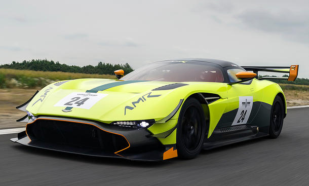 Aston Martin Vulcan AMR Pro