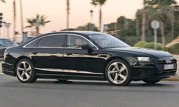 audi-a8-2017-2.jpg