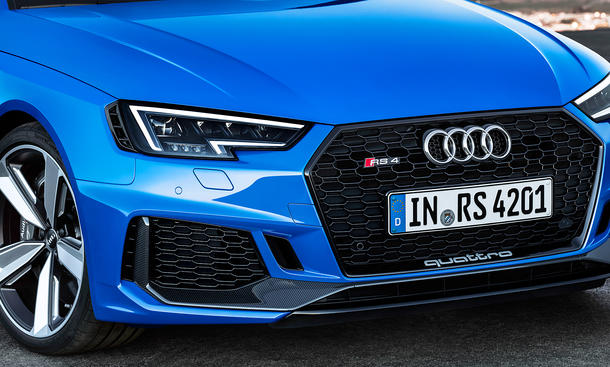 Audi RS 4 (2017)