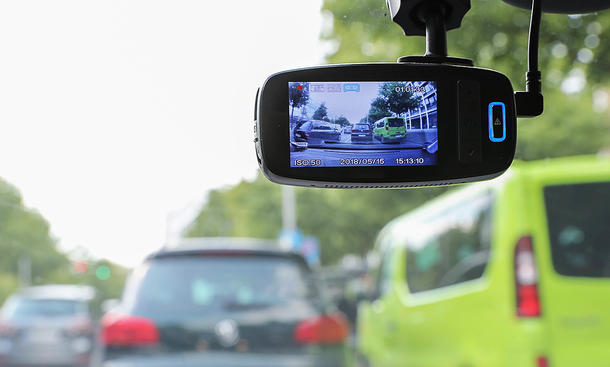 Dashcam im Auto