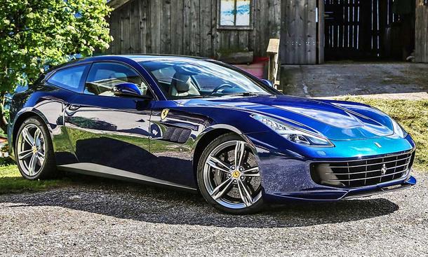 Ferrari GTC4Lusso (2016)