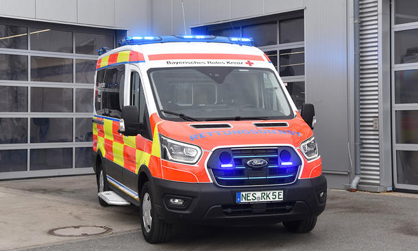 Ford E-Transit Rettungswagen