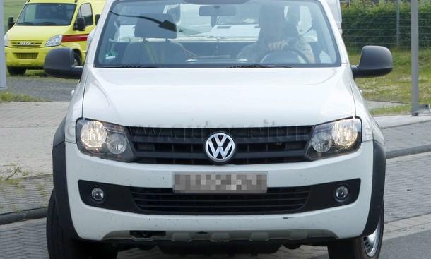 VW Amarok Single Cab 2011 erlkönig - Ein Jahr vor dem Marktstart erwischt: Der VW Amarok mit Single Cab kommt 2011© carparazzi VW Amarok Single Cab 2011 erlkönig