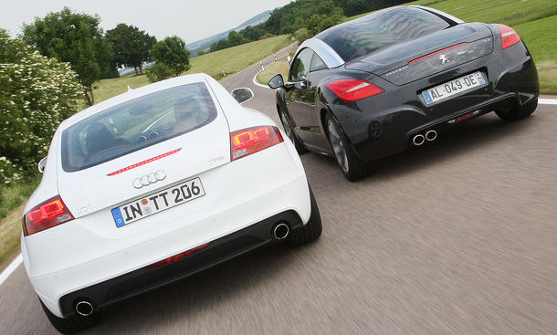 Audi TT Coupé 2.0 TFSI S tronic und Peugeot RCZ 1.6 200 THP im Vergleich der AUTO ZEITUNG