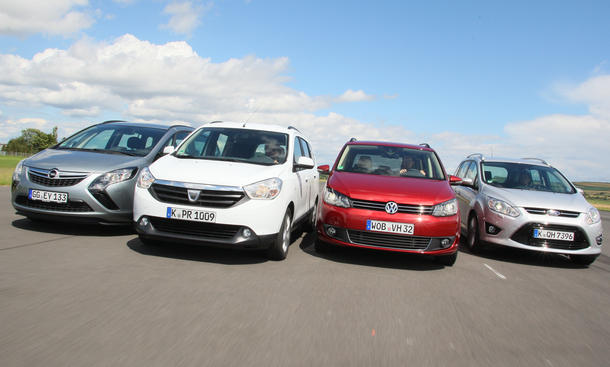 Vier Kompaktvans im Test: Dacia Lodgy, Ford Grand C-MAX, Opel Zafira Tourer und VW Touran