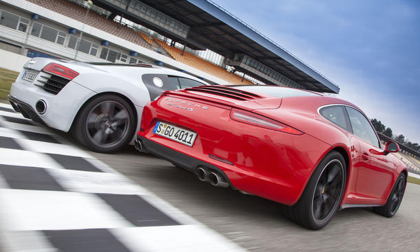 Sportwagen-Vergleich 2013: Audi R8 vs. Porsche 911 Carrera 4S