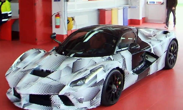LaFerrari: Alonso-Probefahrt in Fiorano