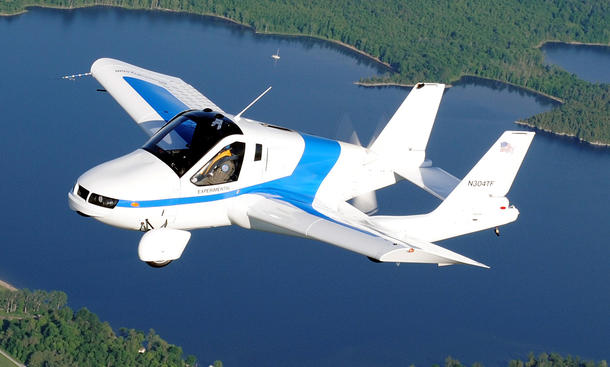 Terrafugia baut Flugzeug mit Straßenzulassung