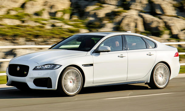 Jaguar XF (2015)