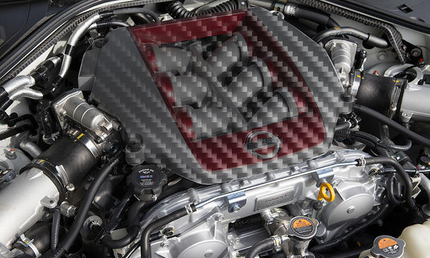 Nissan könnte einen Motorblock aus Karbon bauen