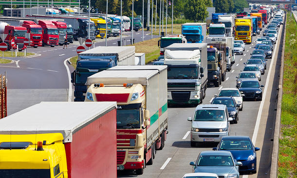 Betrug bei Lkw-Mauterhebung