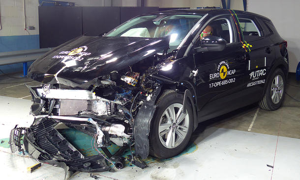 Opel Grandland X im Crashtest