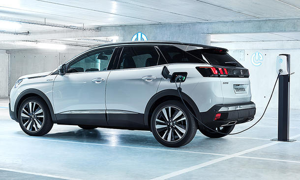 Peugeot 3008 GT Hybrid4 (2019)