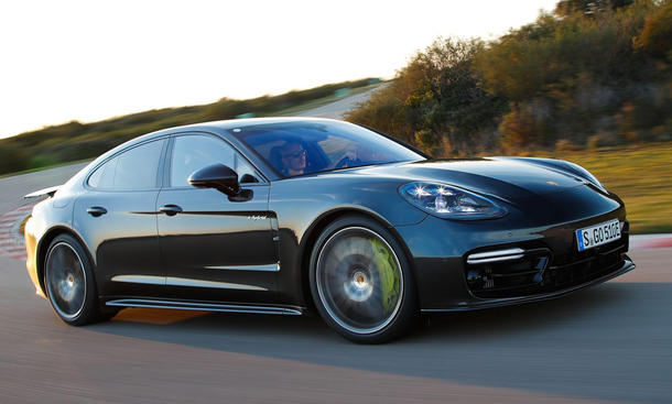 Porsche Panamera Turbo S E-Hyprid (2017)