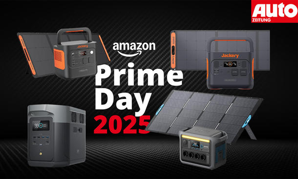 Amazon Prime Day 2025 tragbare Solaranlagen - iStock/Hersteller/Collage: AUTO ZEITUNG Das Bild zeigt vier tragbare Solaranlagen vor einem schwarzen Hintergrund.