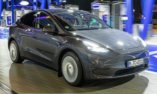 Tesla Model Y: Innenraum – Seite 2