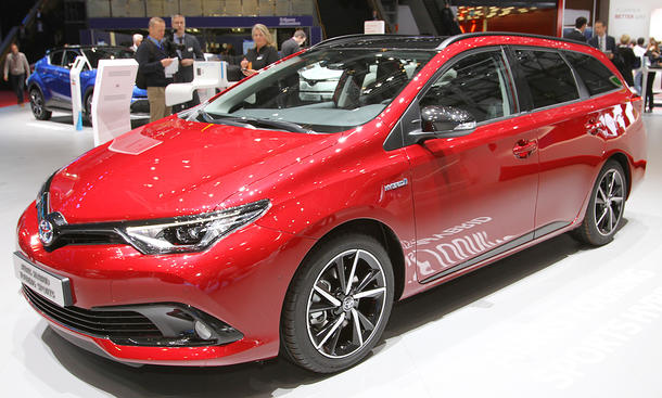 Toyota Auris Touring Hybrid (2017): Preis (Update!)