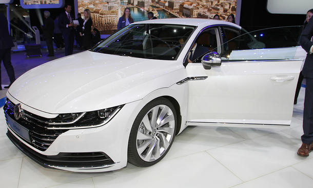 VW Arteon (2017)