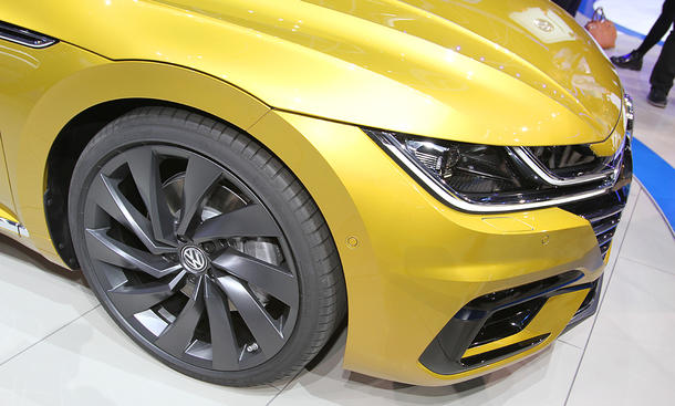 VW Arteon (2017)