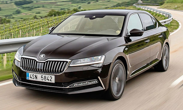 1. Platz Skoda Superb 31,8 % (Importwertung)