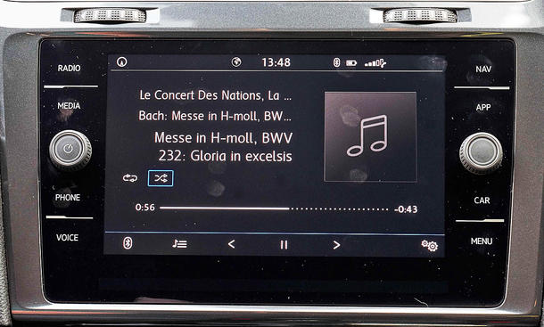 VW Golf: Connectivity