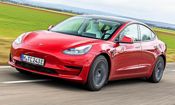 1. Platz Tesla Model 3 43,2 % (Importwertung)