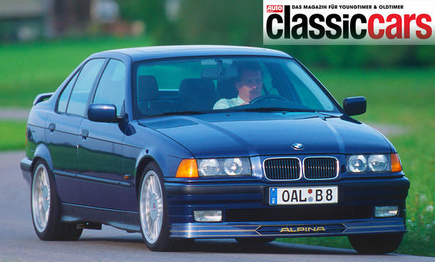 Der Alpina B8 4.6 fahrend von schräg vorne fotografiert. 