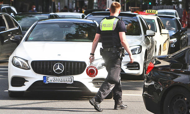 Autoposer: Düsseldorfer Verwaltungsgericht verbietet höhere Strafen