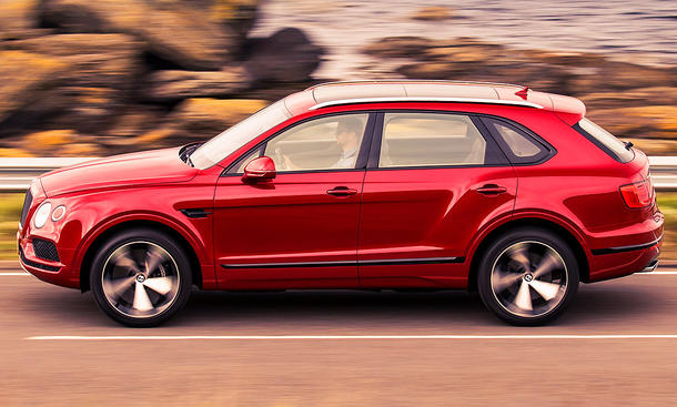 Bentley Bentayga V8 (2018)