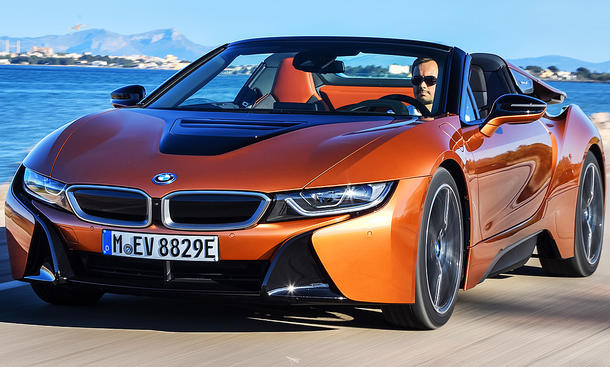 BMW i8 Roadster (2018)