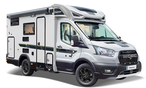 Das Studiobild zeigt den Chausson S514 (2025) von schräg seitlich.