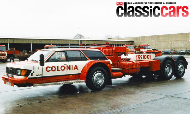 Das Colonia Schnibbelmobil statisch von schräg vorne fotografiert. 