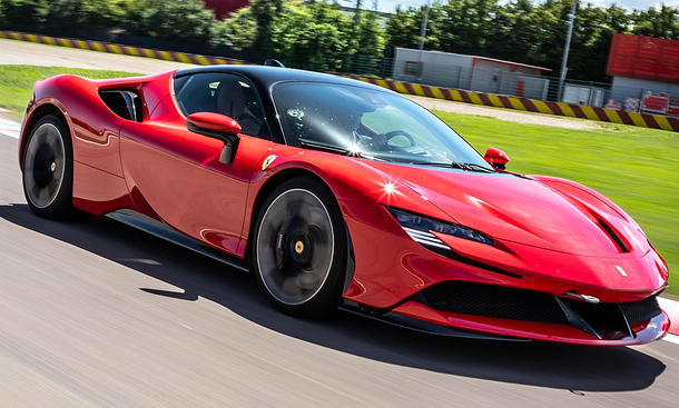 Ferrari SF90 Stradale (2019)