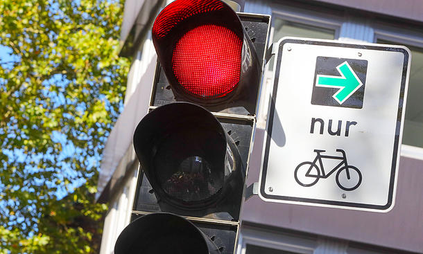Änderung der StVO: Grüner Pfeil nur für Radfahrer