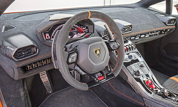 Lamborghini Huracán Performante - Aleksander Perkovic Lamborghini Huracán Performante