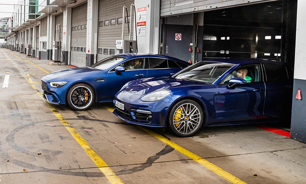 Mercedes-AMG GT 63 S 4Matic/Porsche Panamera Turbo S