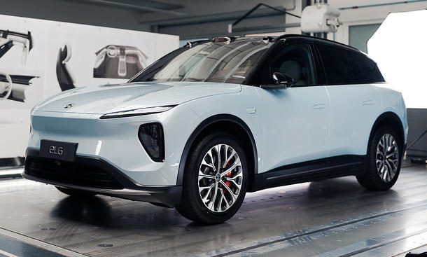 Nio EL6 (2023)