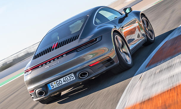 Porsche 911 Carrera S (2019)