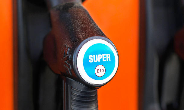 Super E10: Preis, tanken & E20 (ADAC) | autozeitung.de
