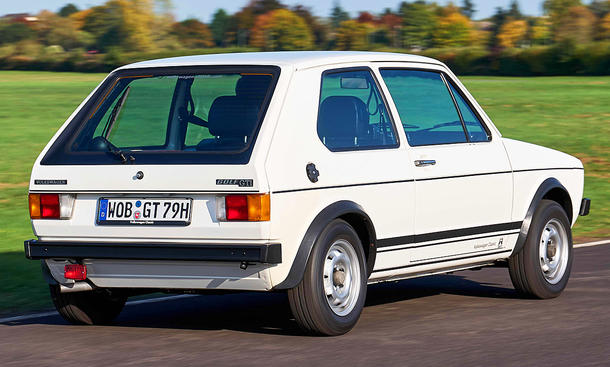 vw-golf-gti-1976-05.jpg