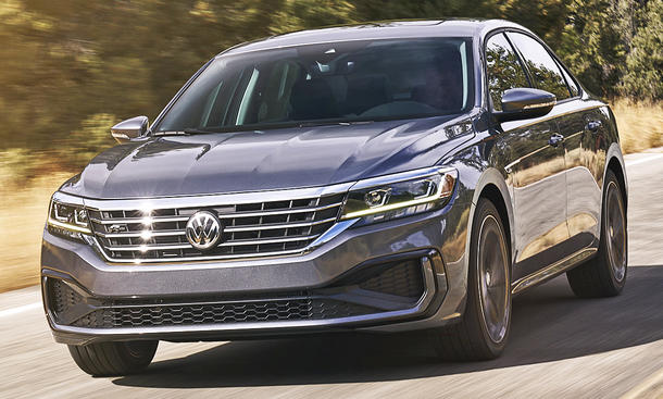 VW Passat (2019) USA