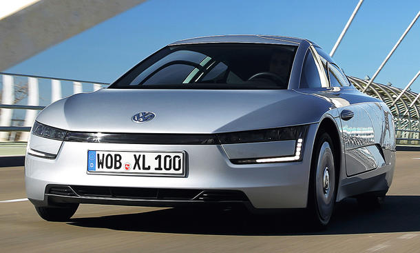 Platz 1: VW XL1; fahrend von vorne.